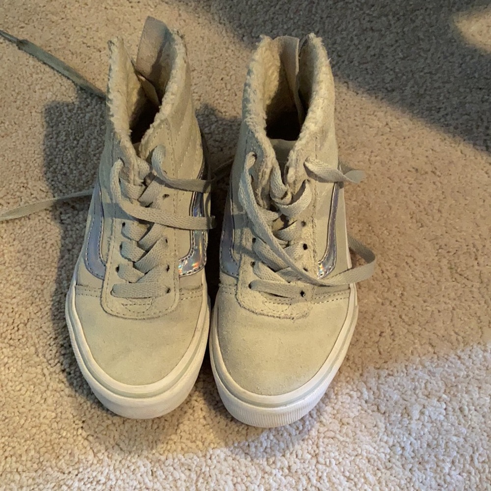 Vans Hi-Tops - Picture 5 of 7